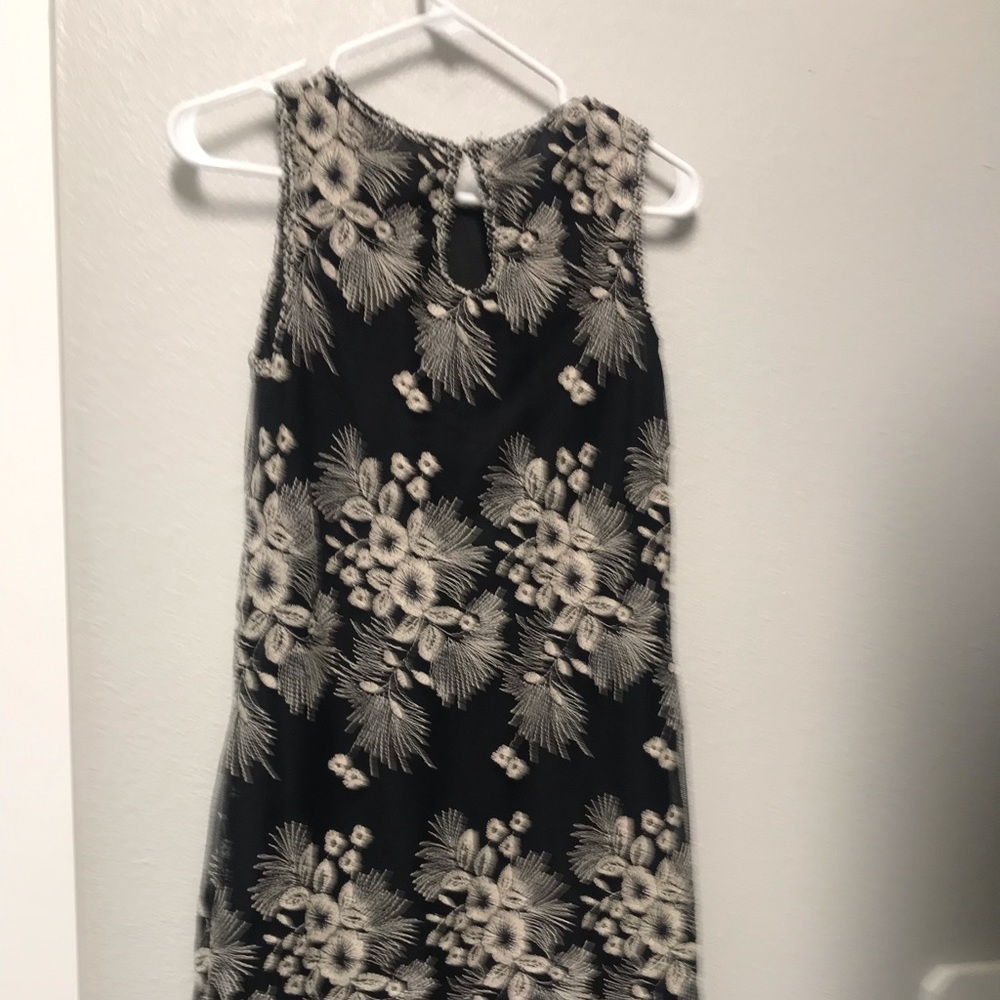Lovely black dress size XS awesome fit